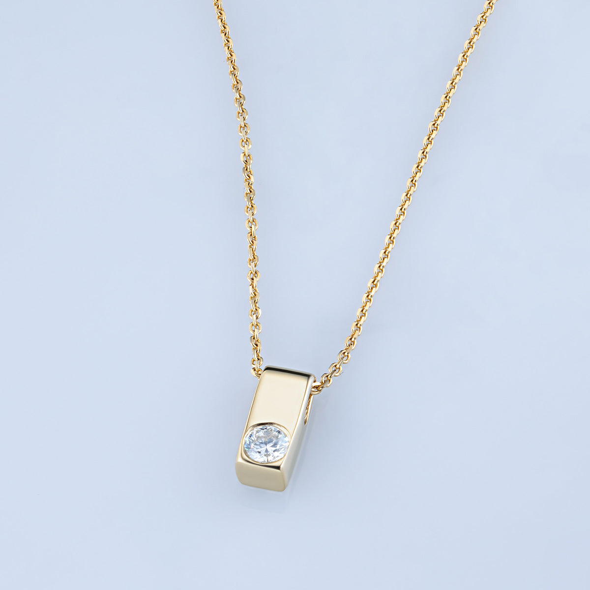 14K Yellow Gold Pendant with Natural Diamonds