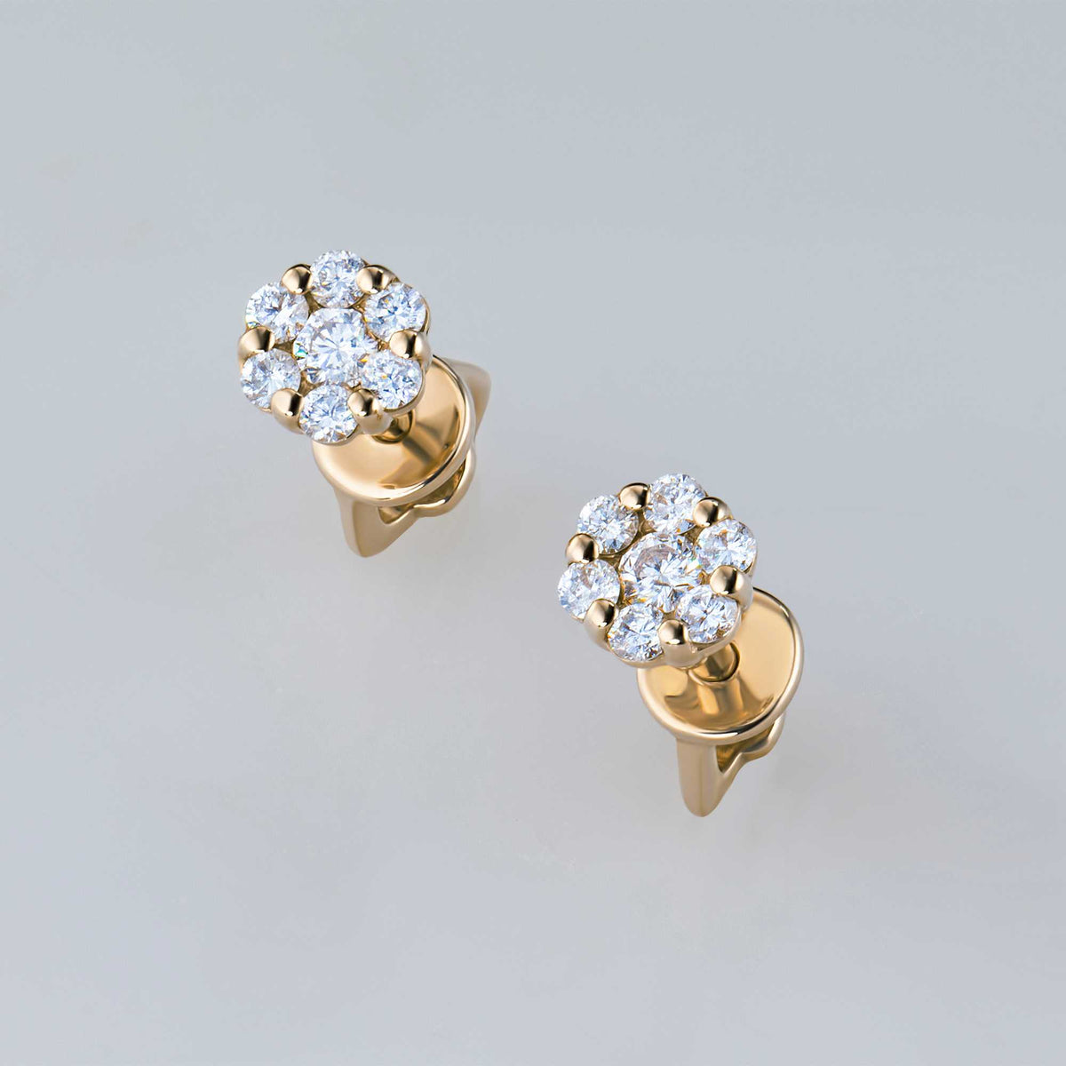14K Yellow Gold Earring Studs with Natural Diamonds