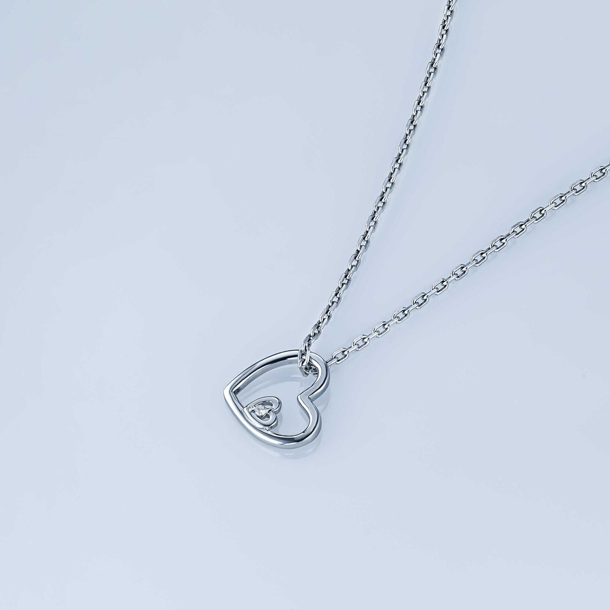 Sterling Silver Pendant with Natural Diamonds