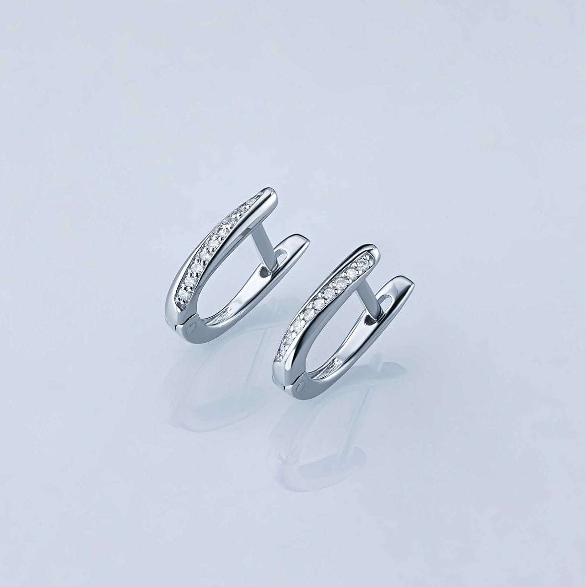 14K White Gold Earrings with Natural Diamonds