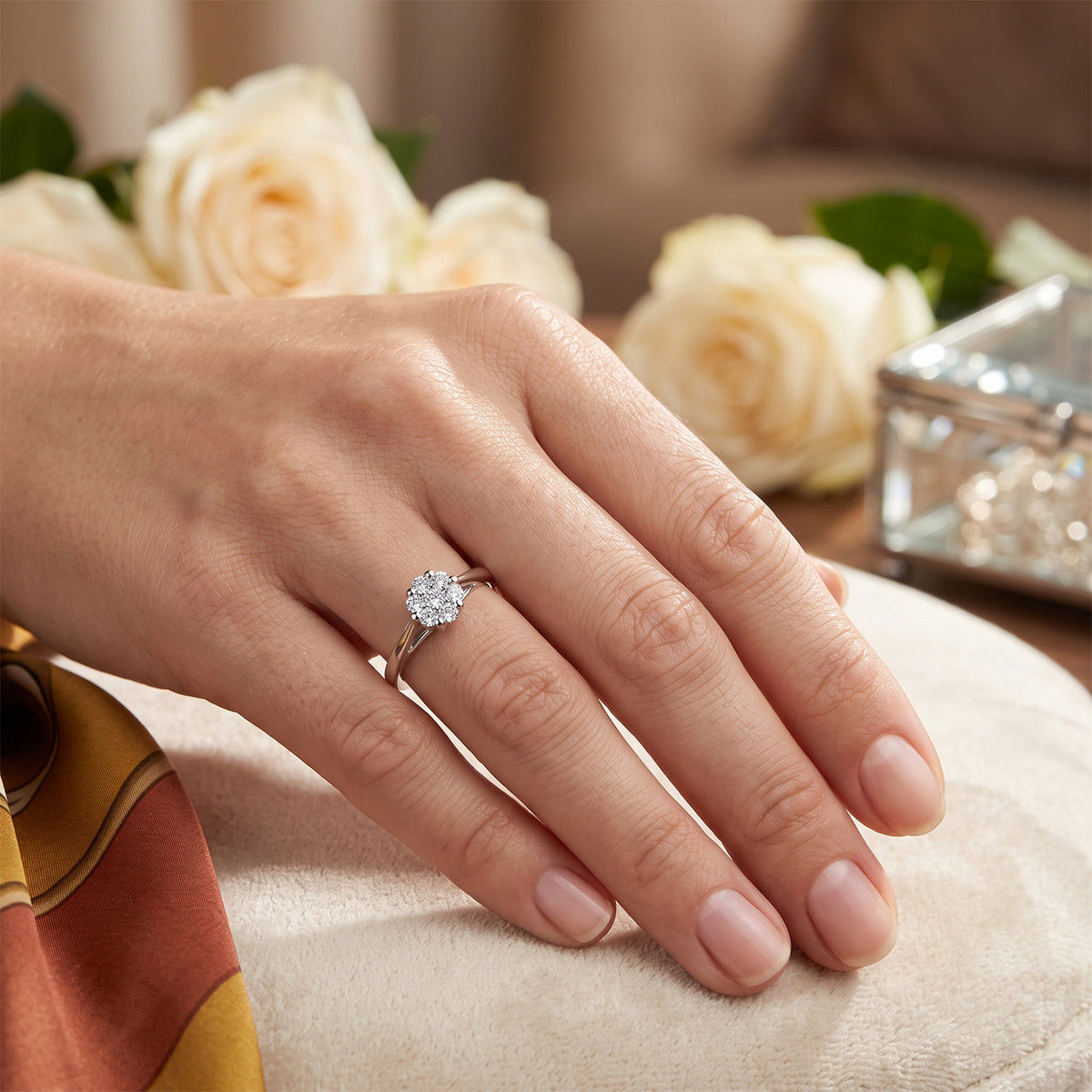 14K White Gold Ring with Natural Diamonds