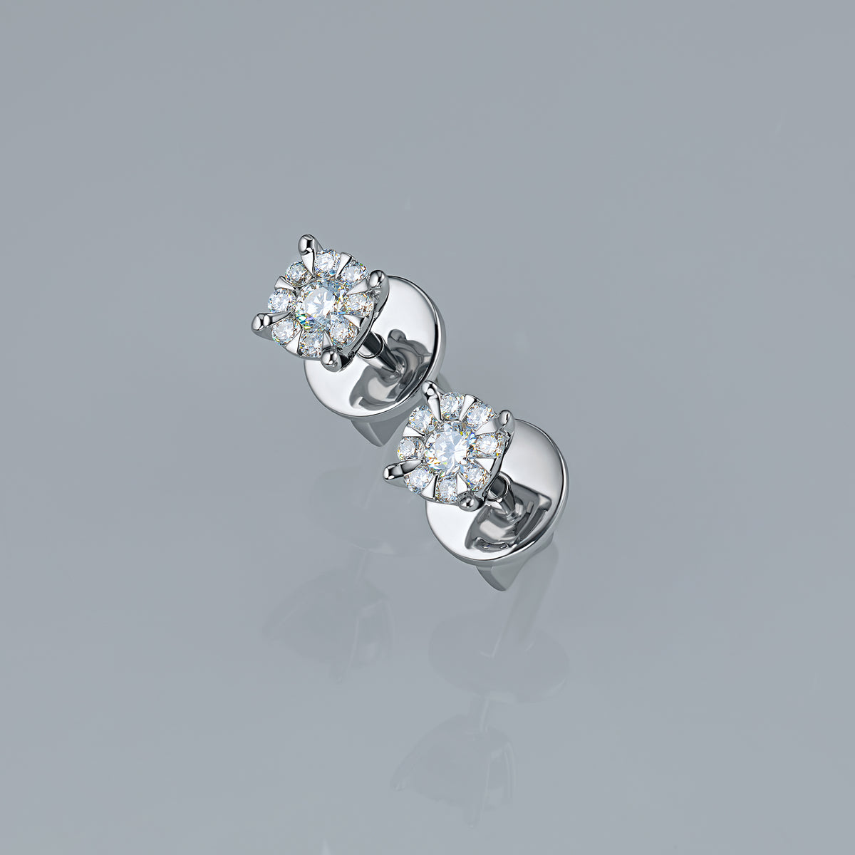 14K White Gold Earring Studs with Natural Diamonds