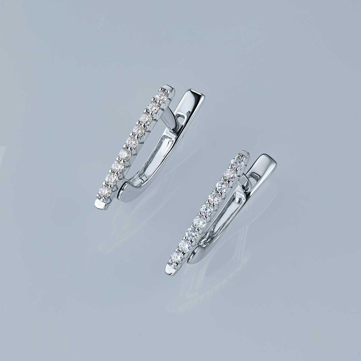 14K White Gold Earrings with Natural Diamonds