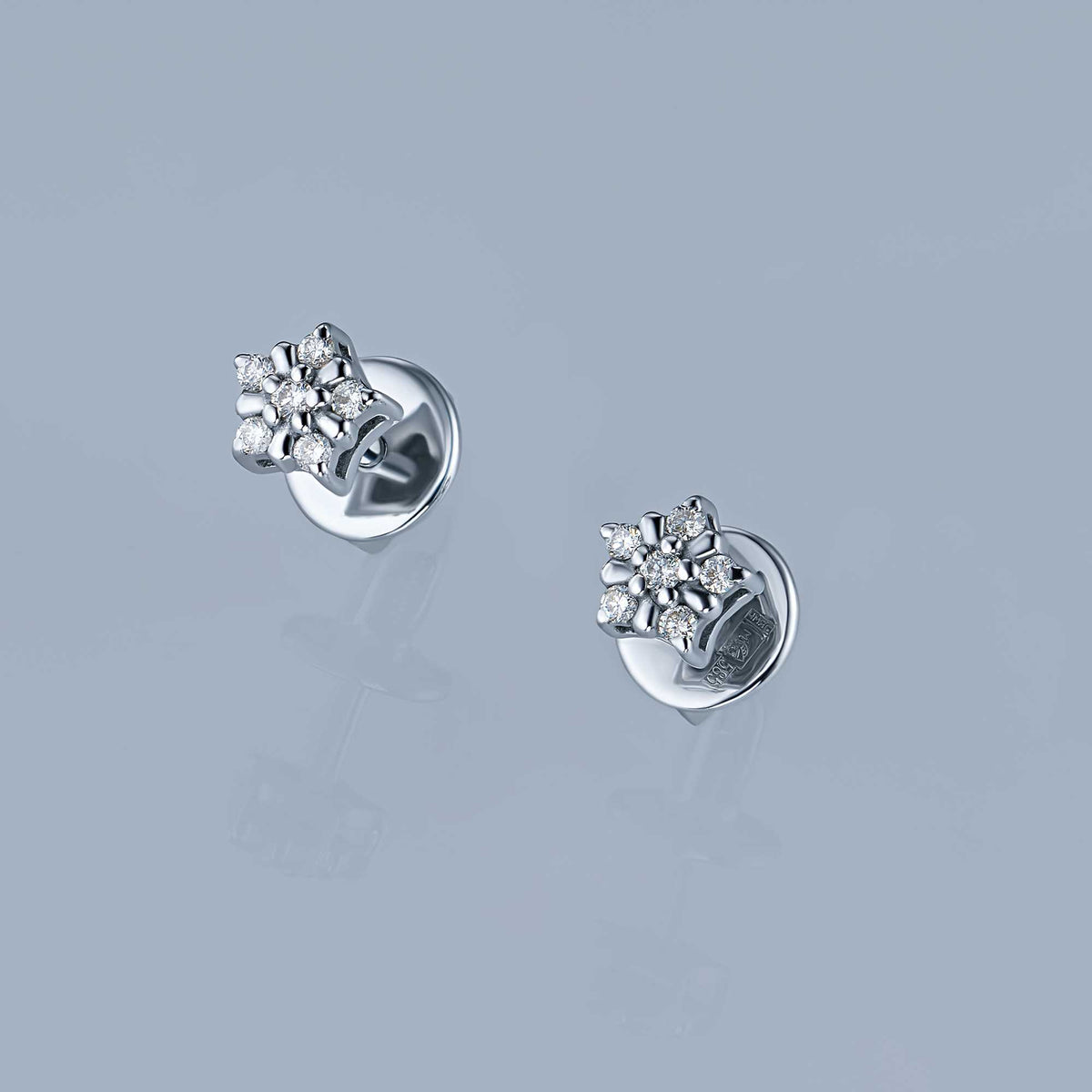 14K White Gold Earring Studs with Natural Diamonds