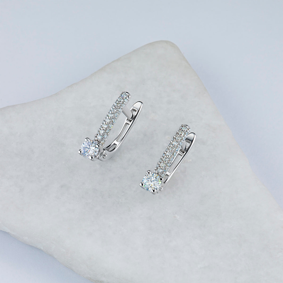 14K White Gold Earrings with Natural Diamonds