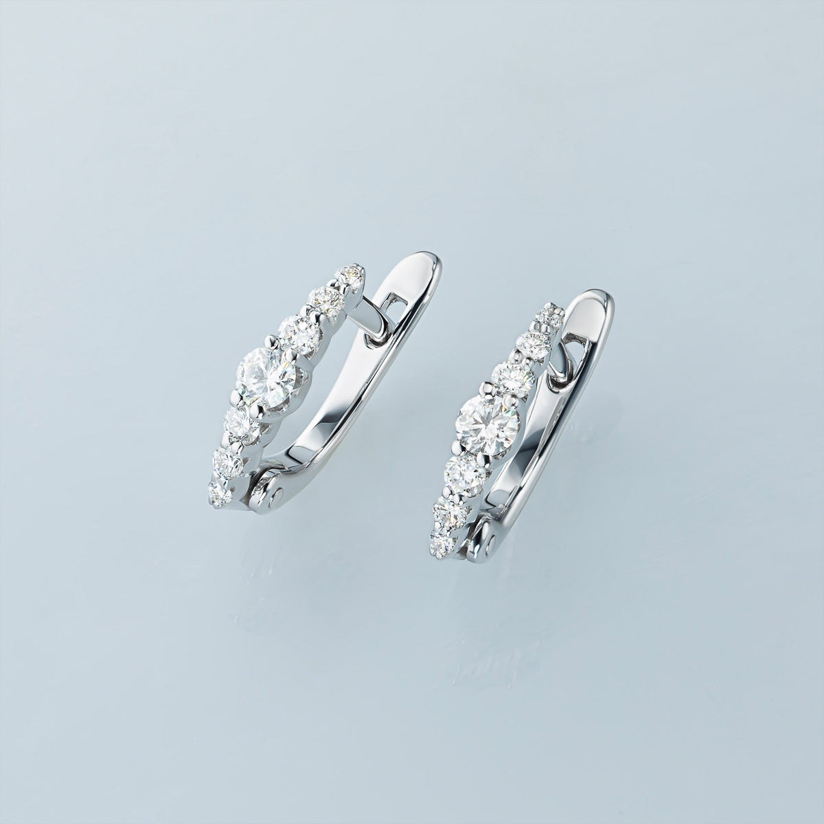 14K White Gold Earrings with Natural Diamonds