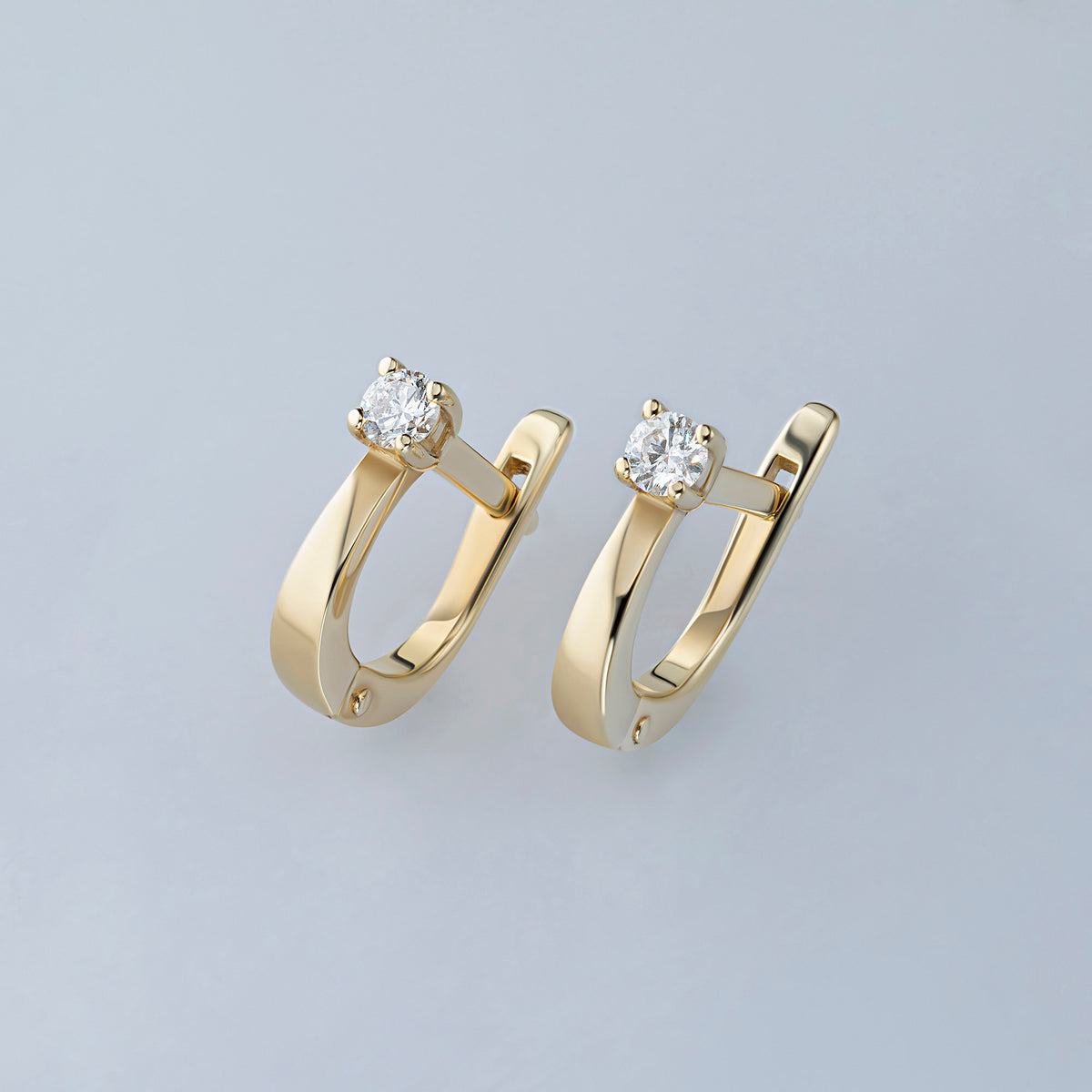 14K Yellow Gold Earrings with Natural Diamonds