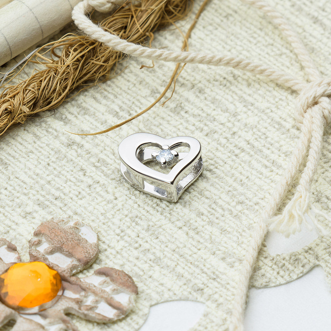 Sterling Silver Pendant with Natural Diamonds