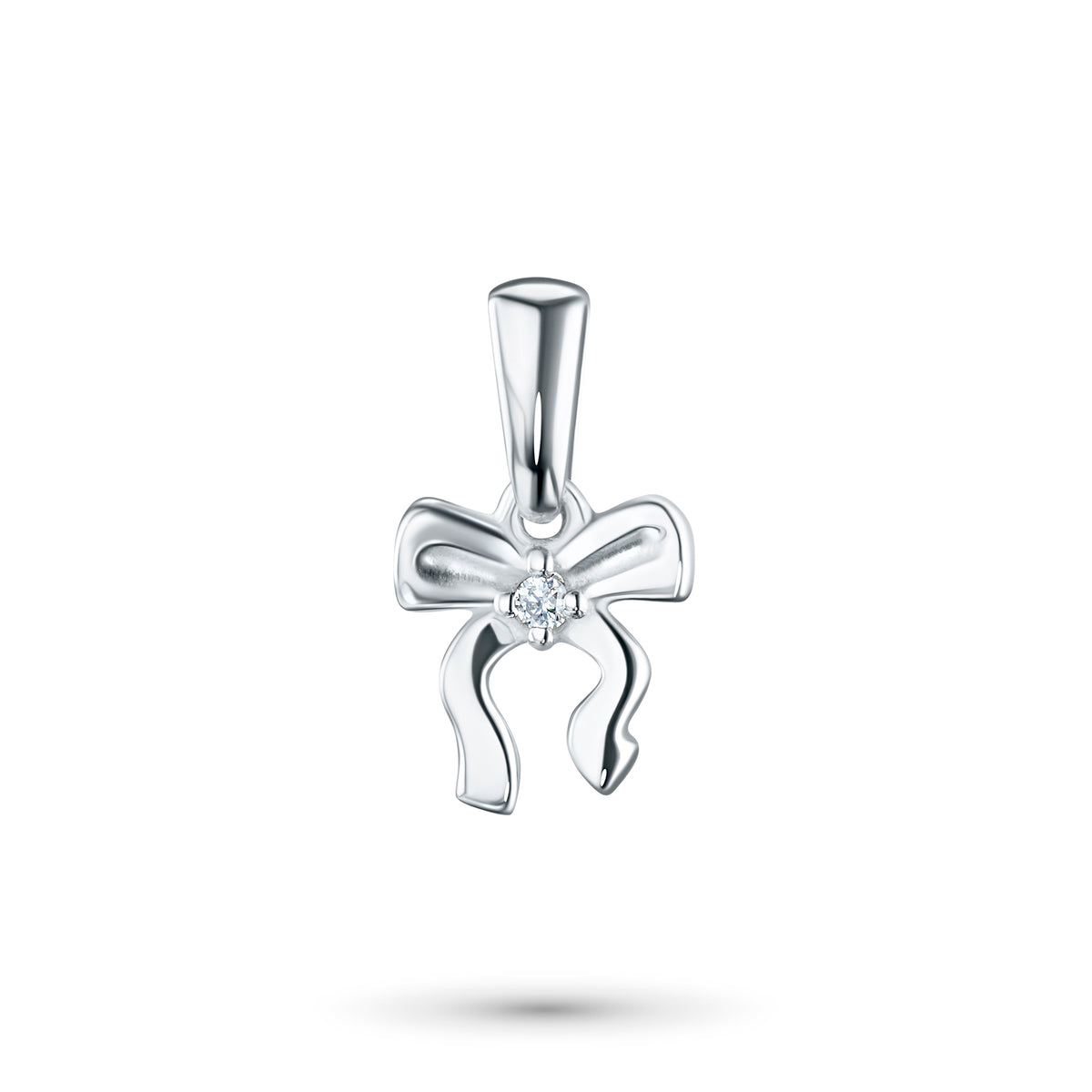 Sterling Silver Pendant with Natural Diamonds