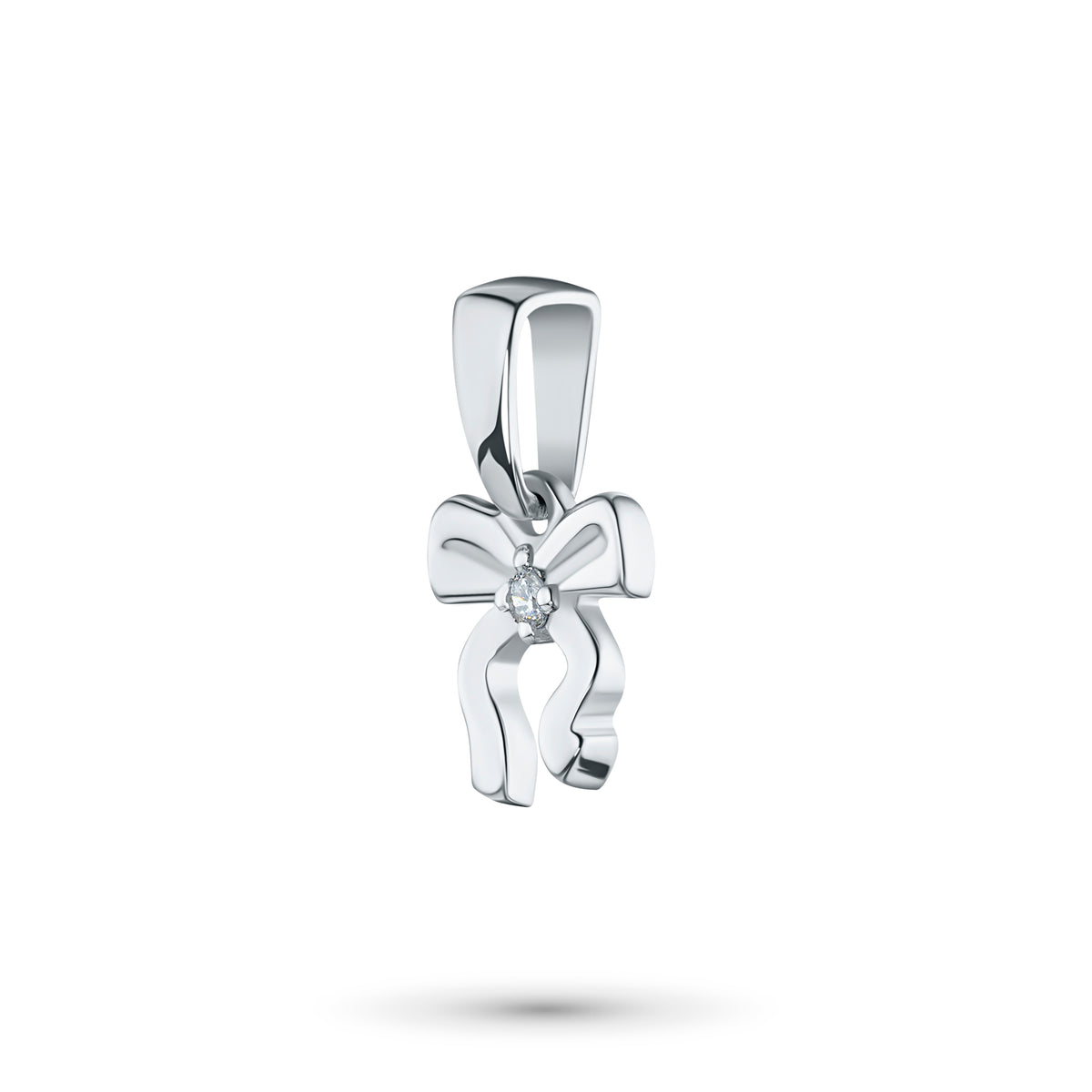 Sterling Silver Pendant with Natural Diamonds
