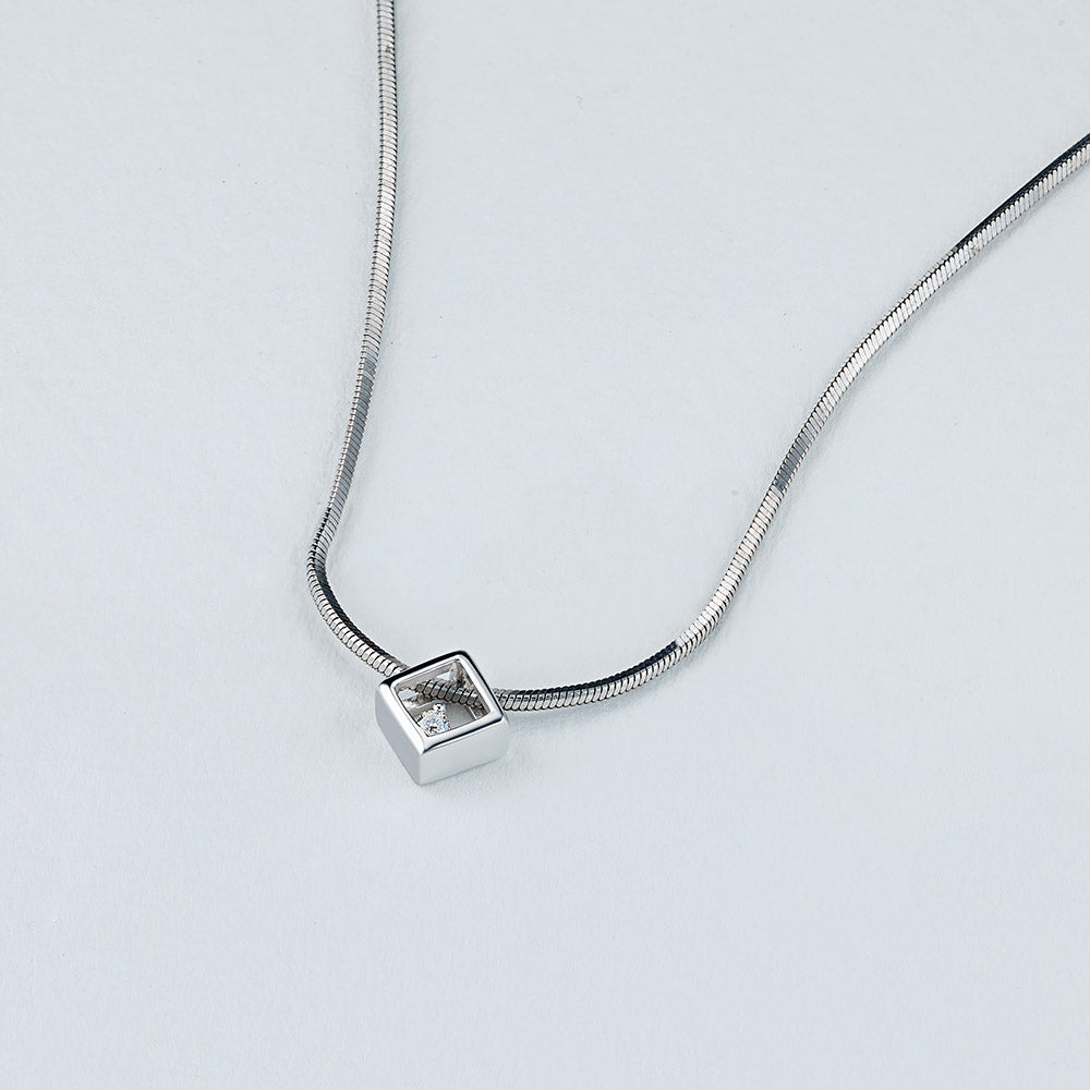 Sterling Silver Pendant with Natural Diamonds