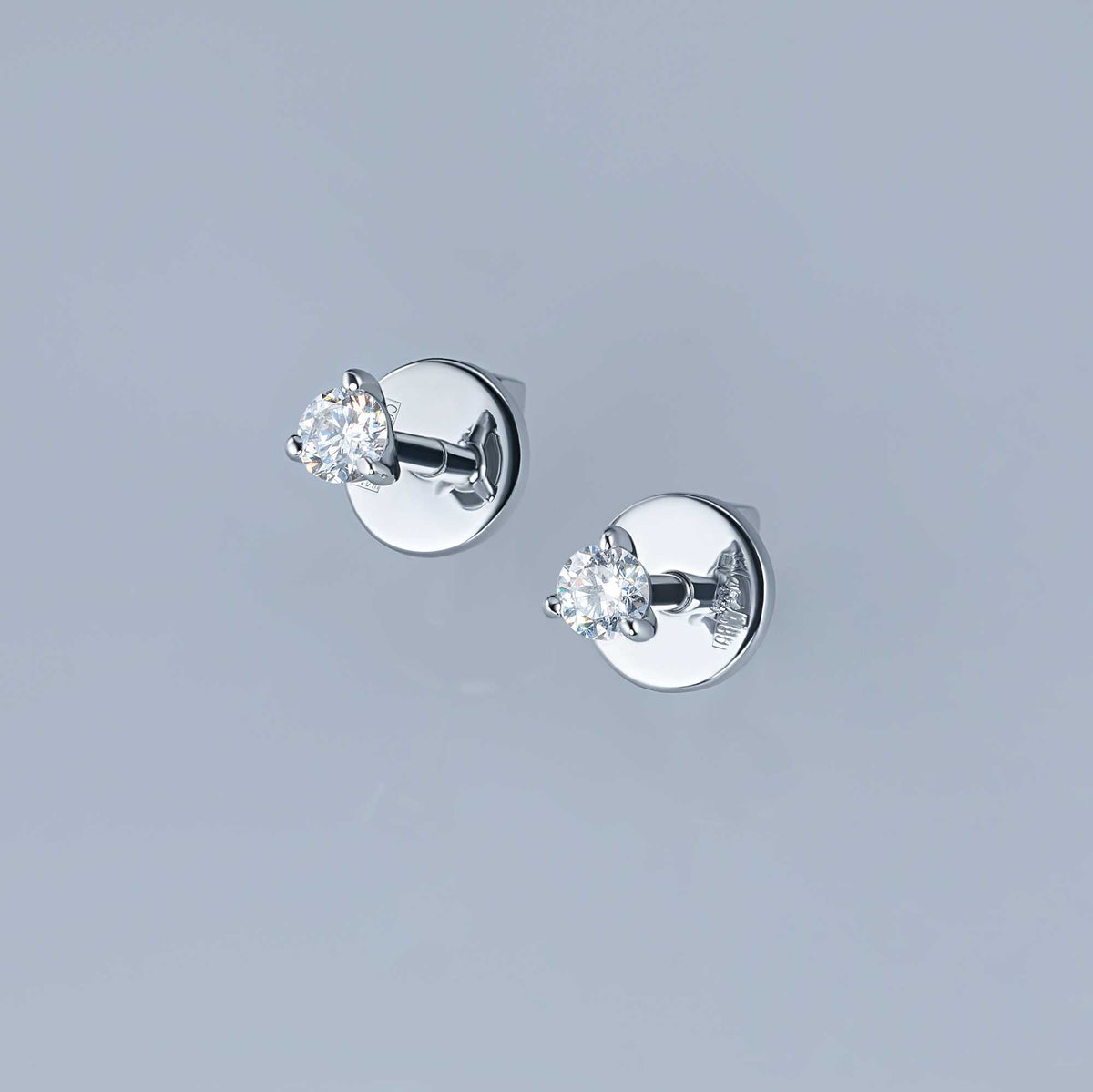 14K White Gold Earring Studs with Natural Diamonds