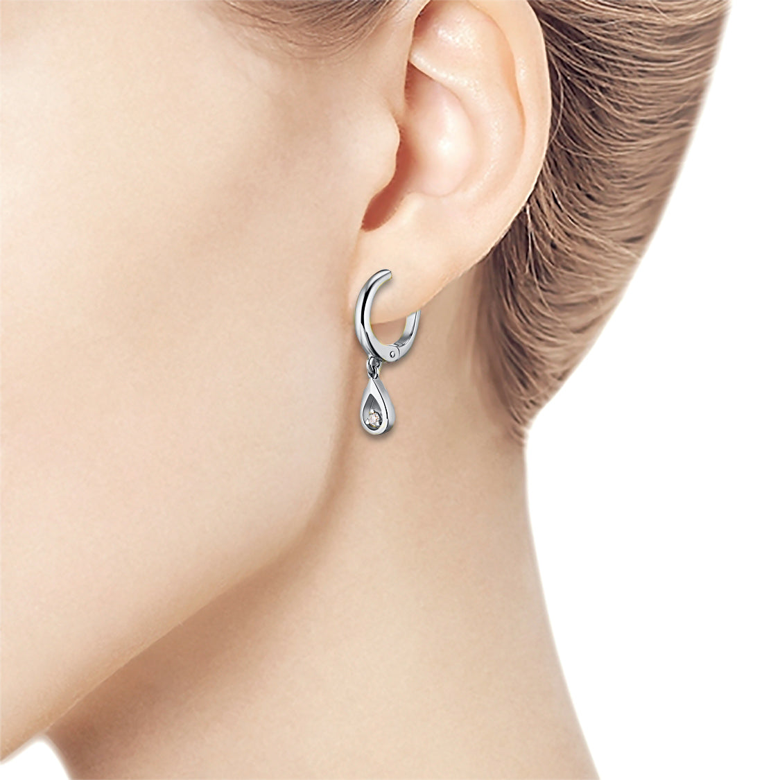 14K White Gold Earrings with Natural Diamonds