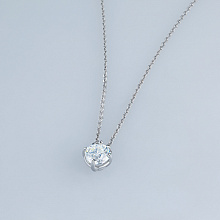 Огърлица с диамант