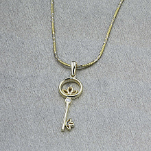 Висулка с диамант