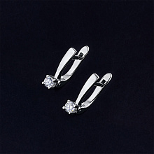 Обеци с диаманти