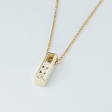 Висулка с диаманти