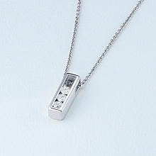 Висулка с диаманти