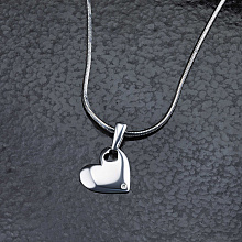 Висулка с диамант