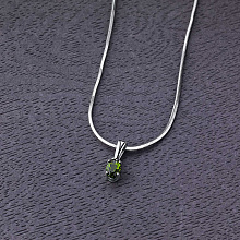 Висулка С хромдиопсид