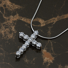 Висулка с диаманти