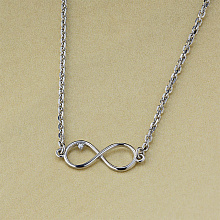 Огърлица с диамант